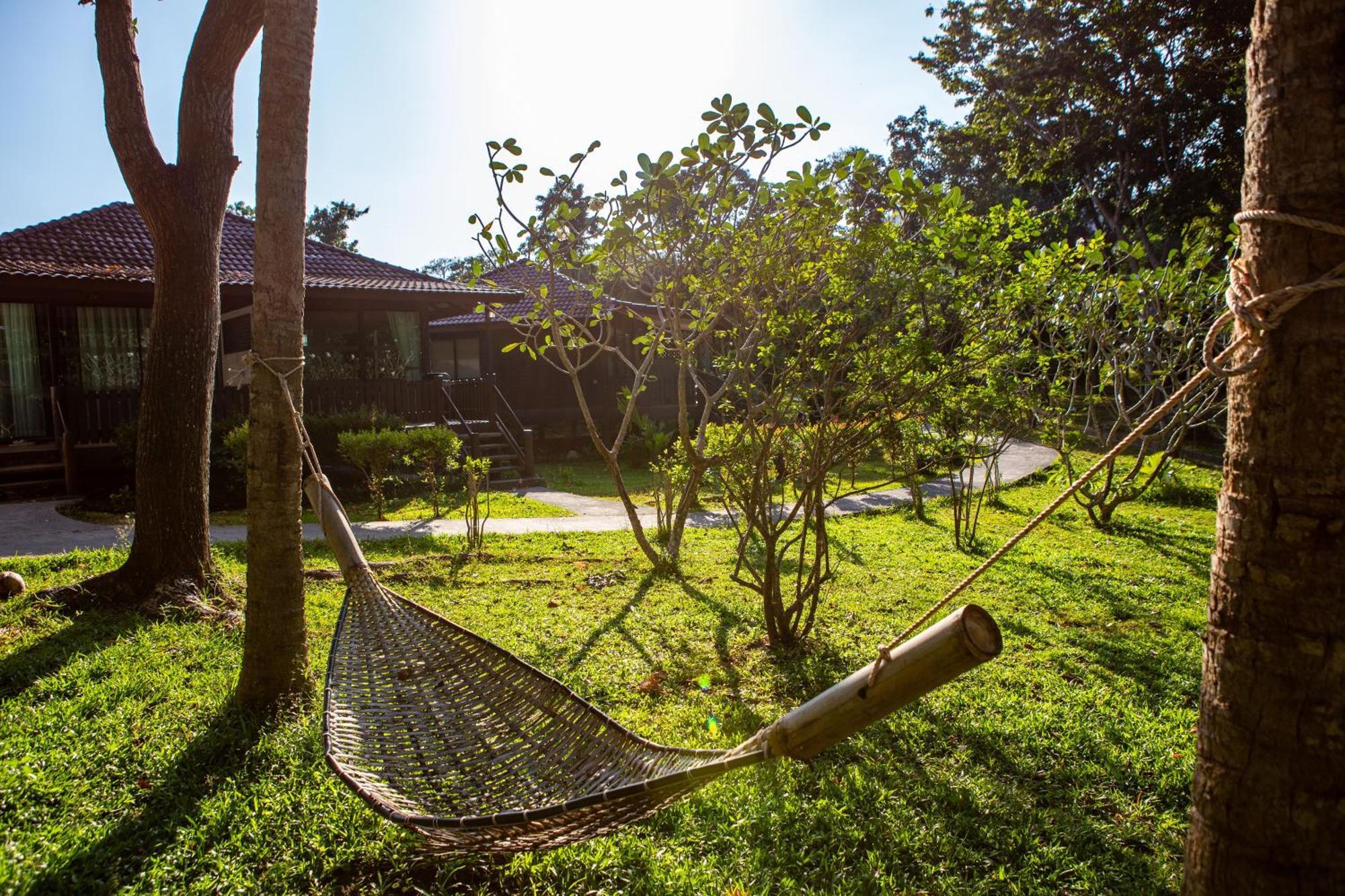 Ban Raya Resort And Spa Ko Racha Yai Extérieur photo