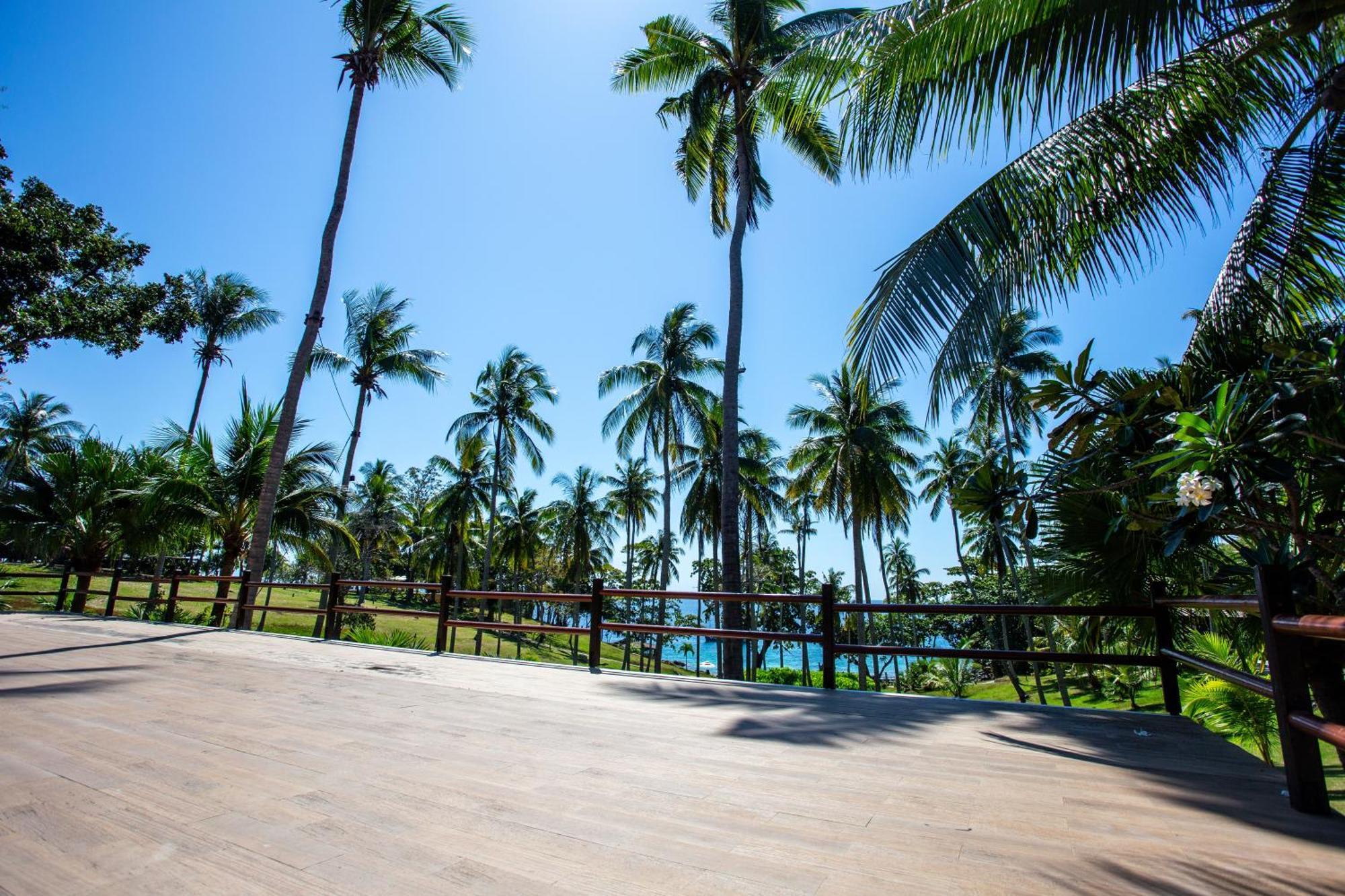Ban Raya Resort And Spa Ko Racha Yai Extérieur photo