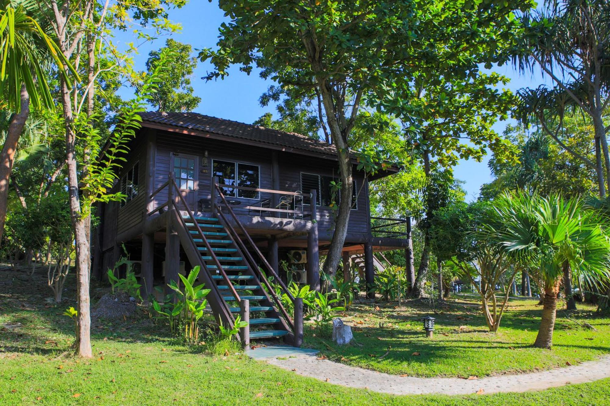 Ban Raya Resort And Spa Ko Racha Yai Extérieur photo