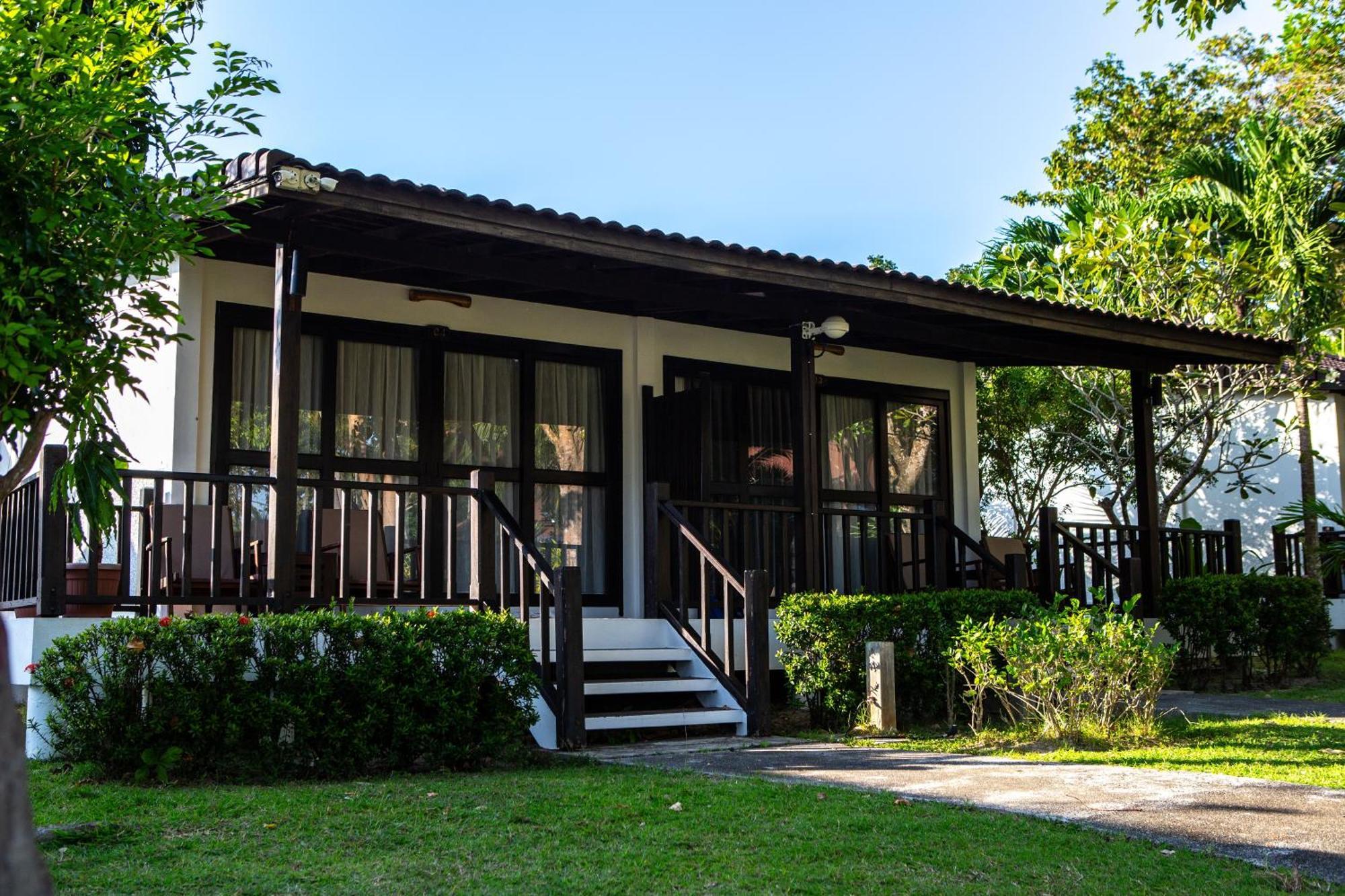 Ban Raya Resort And Spa Ko Racha Yai Extérieur photo